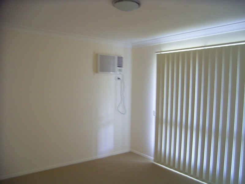 19 Seonaid Place, Gracemere QLD 4702