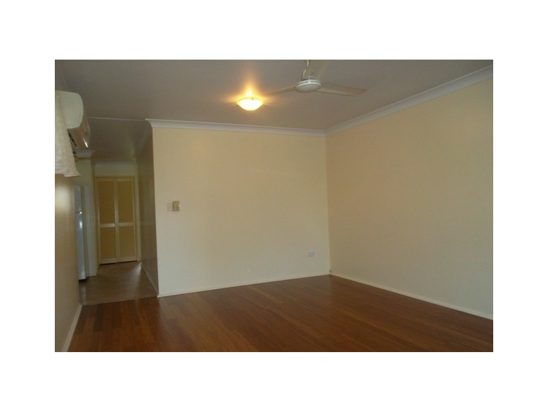 2/283 Duthie Avenue, Frenchville QLD 4701