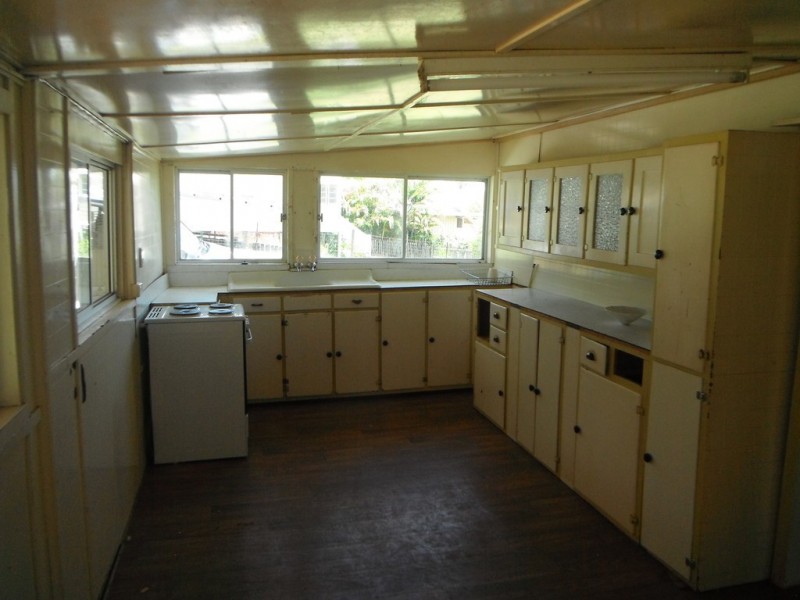 13 JAMES STREET, Mount Morgan QLD 4714