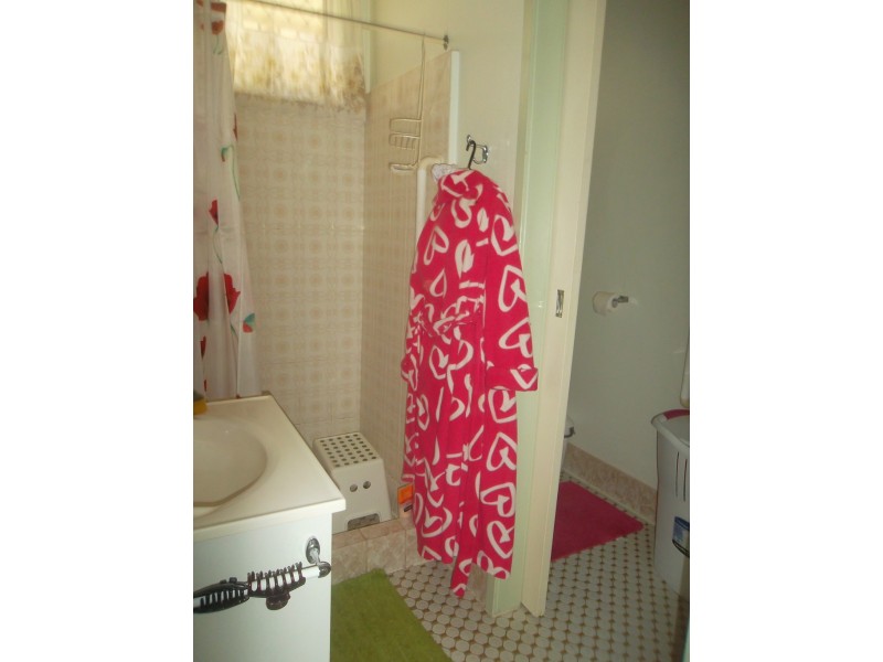 1/28 Harwood Street, Park Avenue QLD 4701