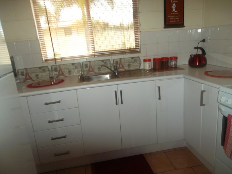 2/132 Alexandra Street, Park Avenue QLD 4701