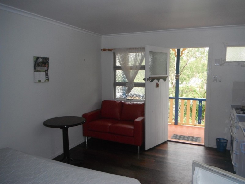 2/44 Coronation Drive, Mount Morgan QLD 4714