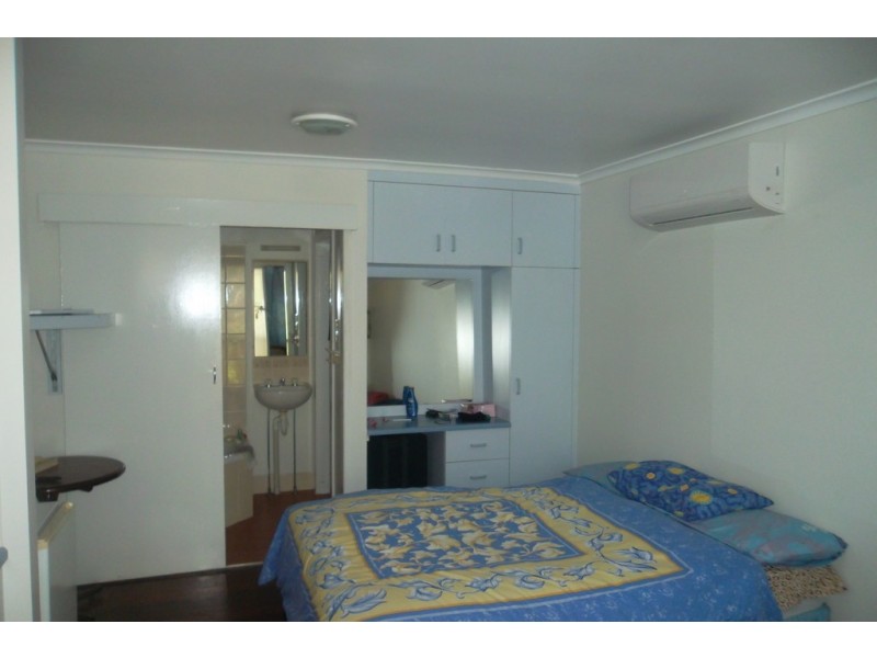 2/44 Coronation Drive, Mount Morgan QLD 4714