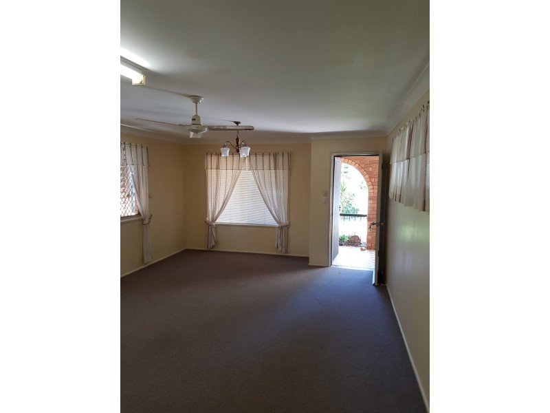 1/305 Mills Avenue, Frenchville QLD 4701