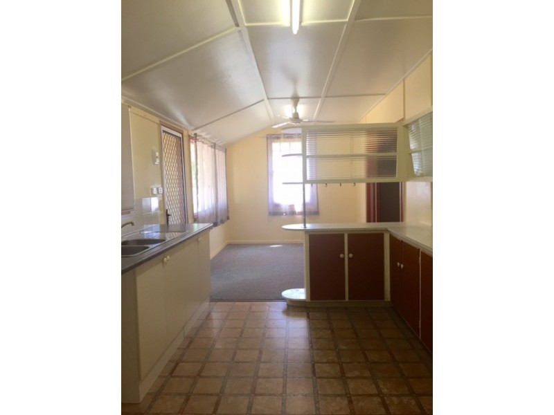 72 Charles Street, Berserker QLD 4701