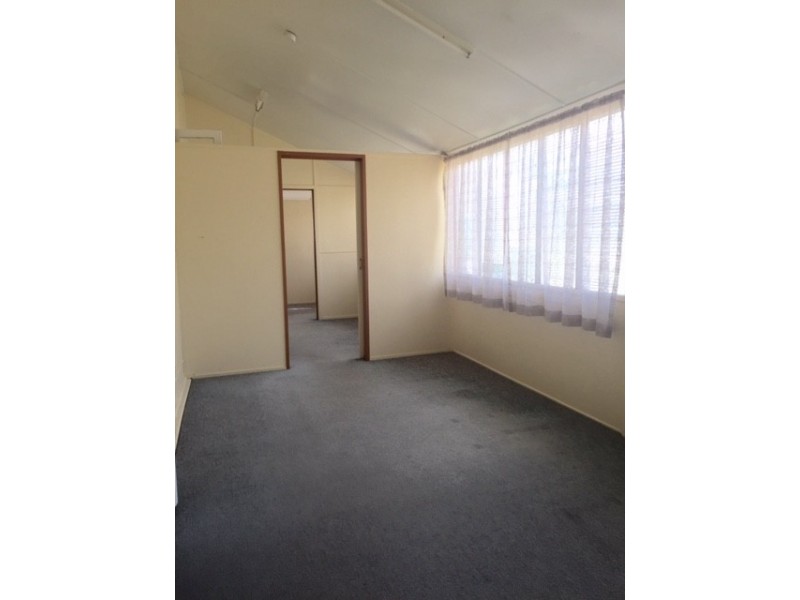 72 Charles Street, Berserker QLD 4701