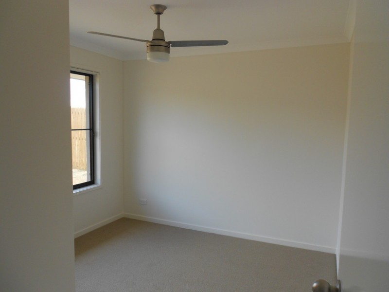 2 Devries Avenue, Gracemere QLD 4702