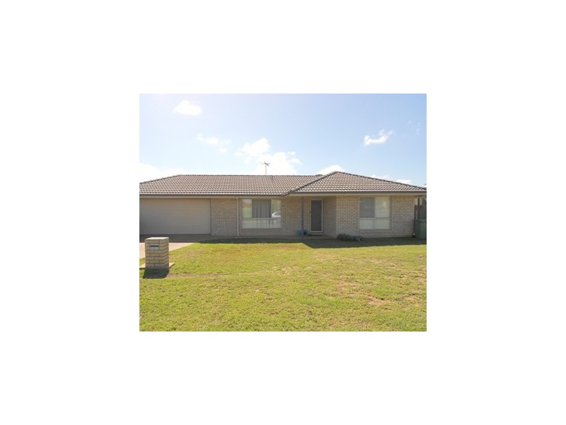5 Tawarra Cresent, Gracemere QLD 4702
