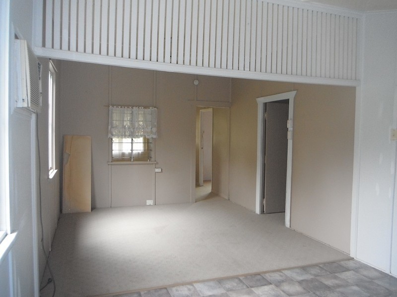 1 Nicholson Street, Mount Morgan QLD 4714