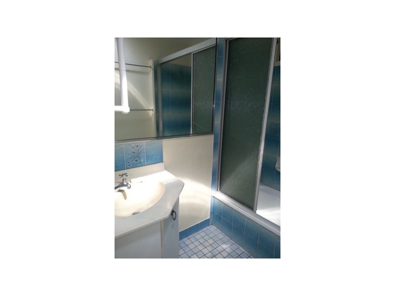 33 Buxton Drive, Gracemere QLD 4702