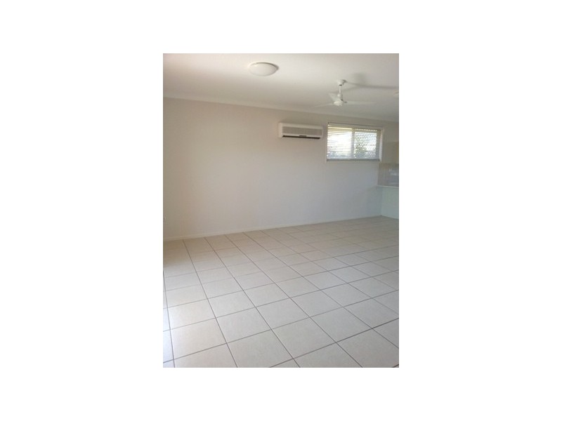 11/10 Eveline Street, Gracemere QLD 4702