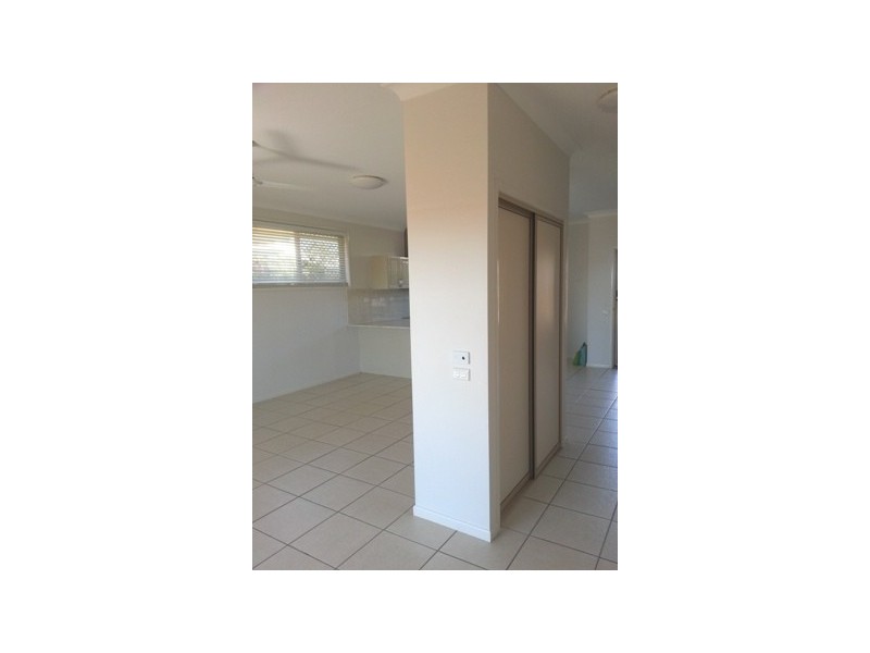 11/10 Eveline Street, Gracemere QLD 4702