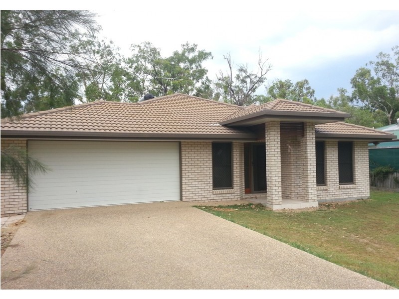 14 Felix Street, Cawarral QLD 4702