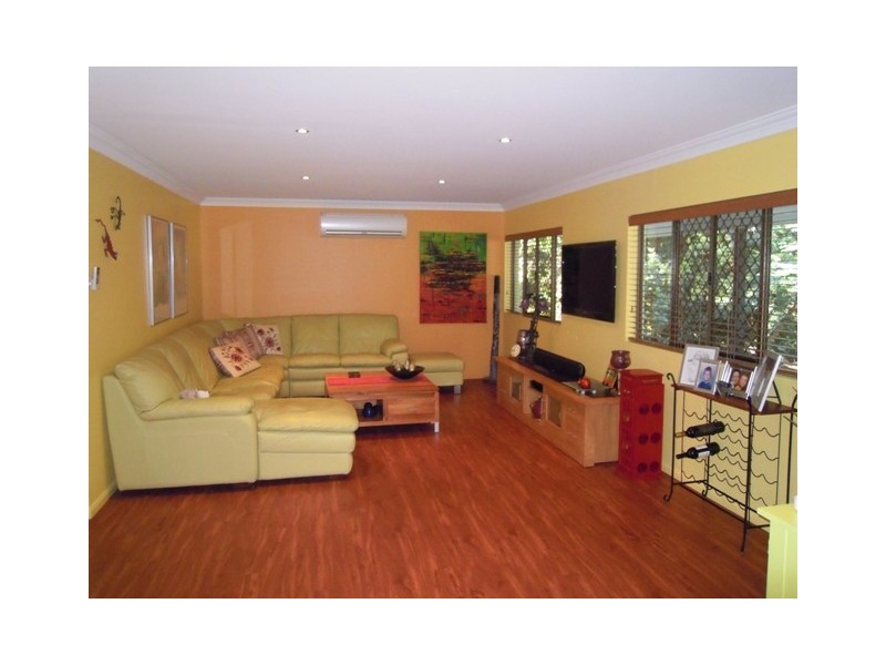28 Creek Street, Baree QLD 4714