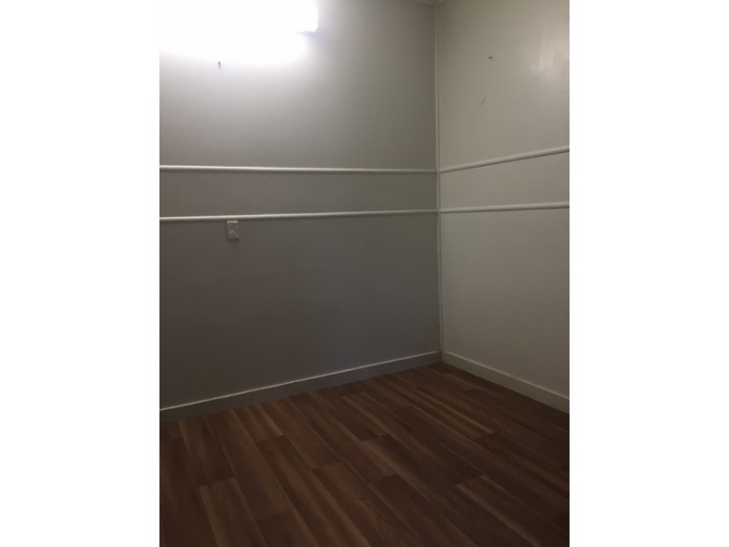 78 Livingstone Street, Berserker QLD 4701