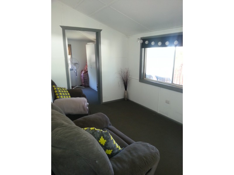 38 Coronation Drive, Mount Morgan QLD 4714