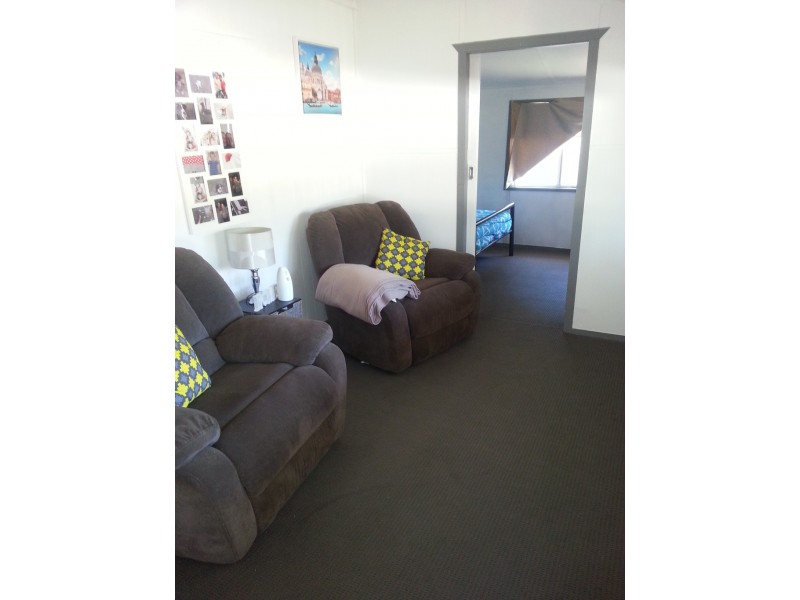 38 Coronation Drive, Mount Morgan QLD 4714