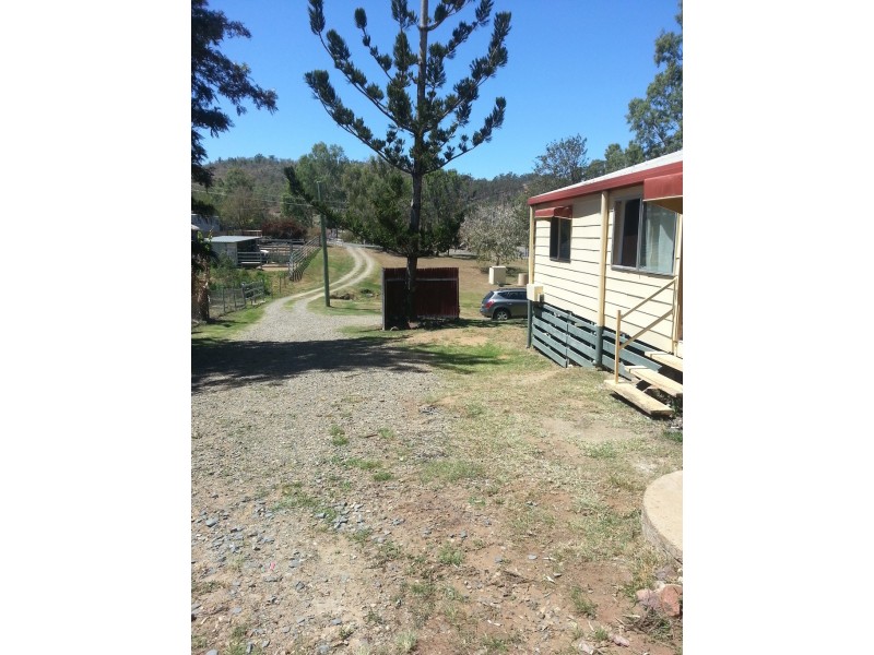 38 Coronation Drive, Mount Morgan QLD 4714