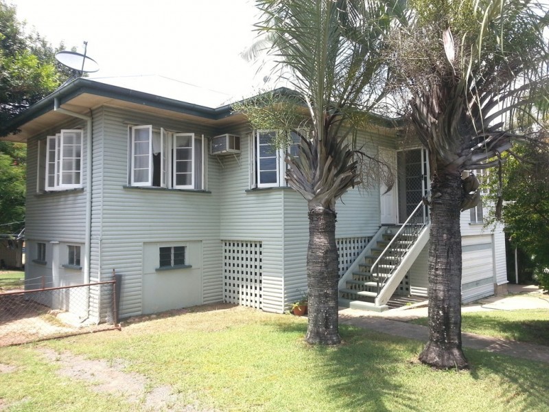 78 Livingstone Street, Berserker QLD 4701