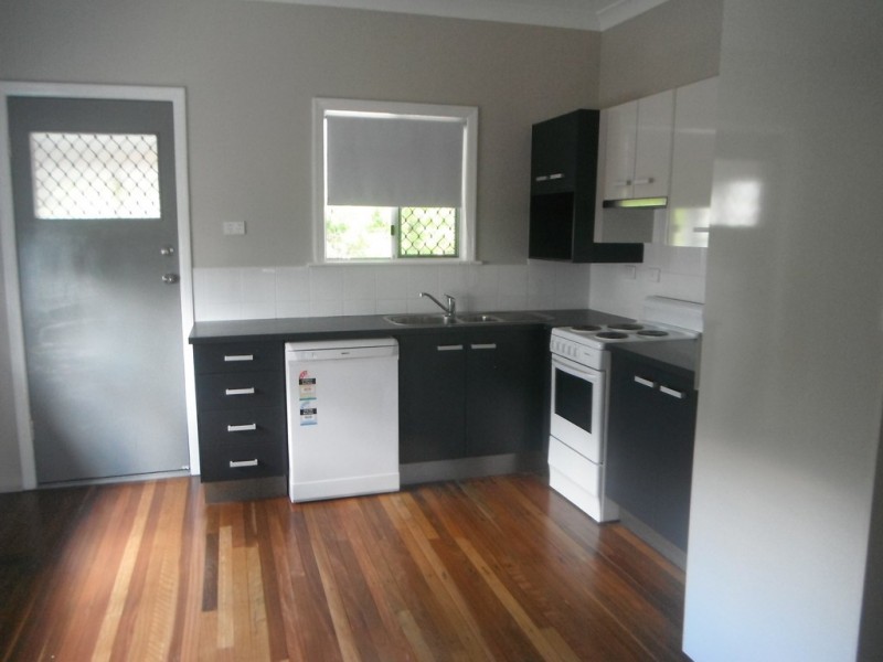 26 Card Street, Berserker QLD 4701