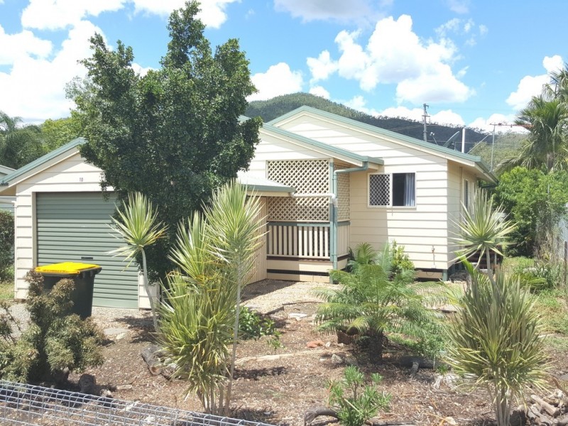 10 Mackay Street, Lakes Creek QLD 4701