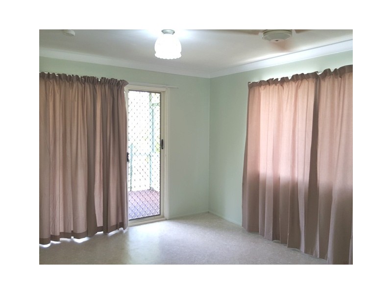 10 Mackay Street, Lakes Creek QLD 4701