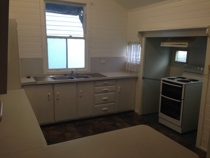 106 West Street, Allenstown QLD 4700