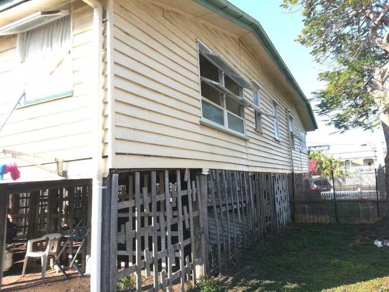 8 Alma Street, Rockhampton City QLD 4700