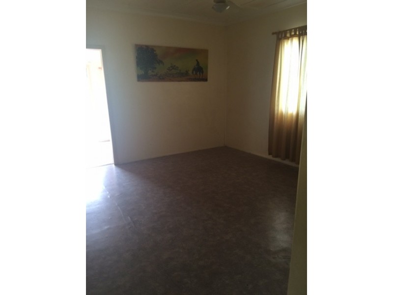 63 Darcy Street, Mount Morgan QLD 4714
