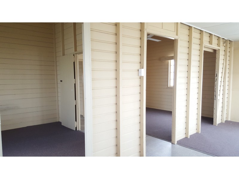 45 Charles Street, Berserker QLD 4701
