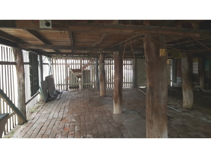 45 Charles Street, Berserker QLD 4701