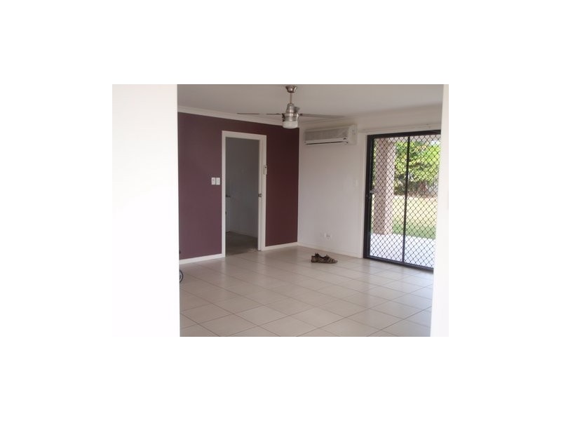 16 John Oxley Drive, Gracemere QLD 4702