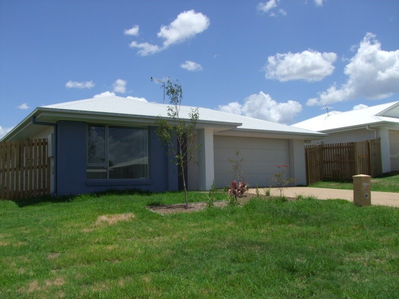 10 Taramoore Road, Gracemere QLD 4702