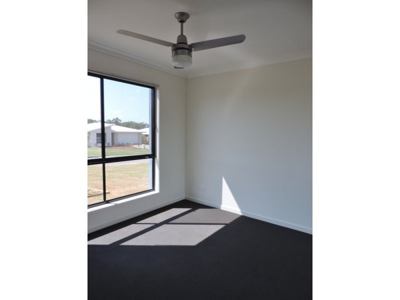 7 Madison Rose Drive, Gracemere QLD 4702