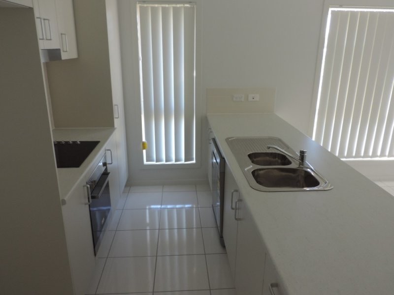 1 Taneille Court, Gracemere QLD 4702