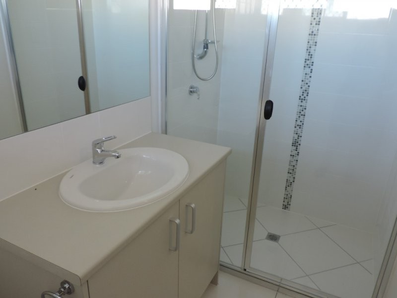 1 Taneille Court, Gracemere QLD 4702