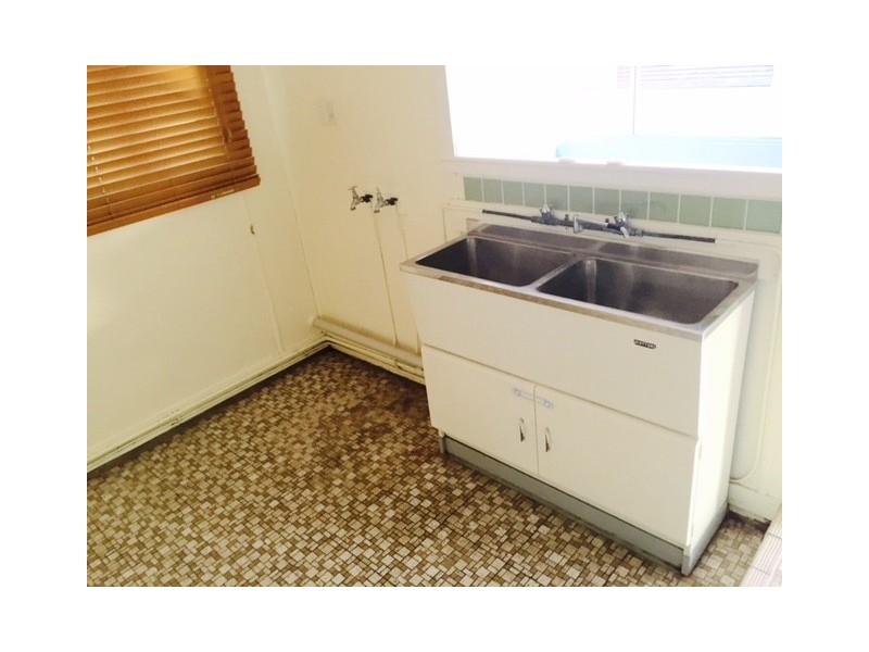 176 Stamford Street, Berserker QLD 4701