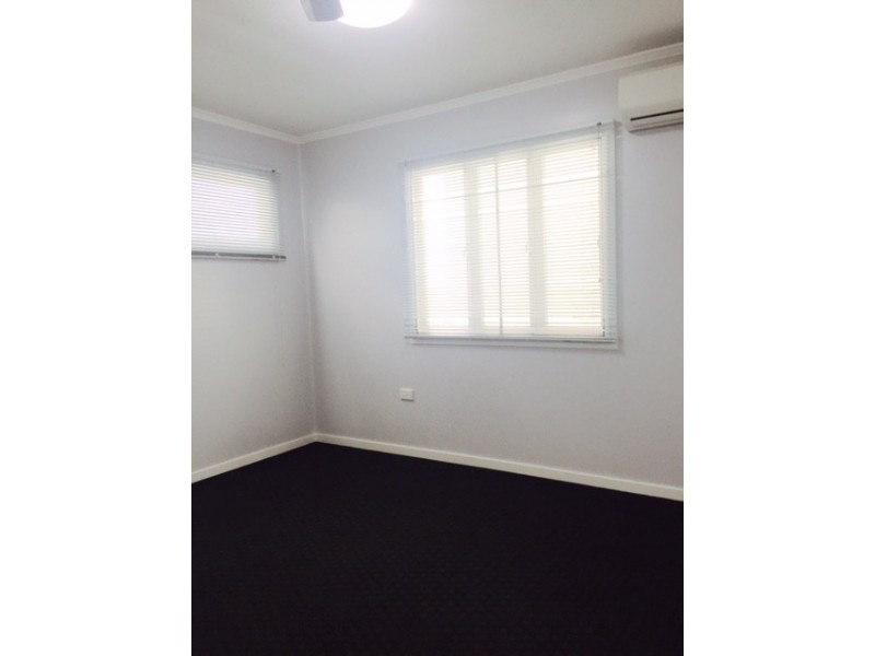 33 Stickley Street, West Rockhampton QLD 4700