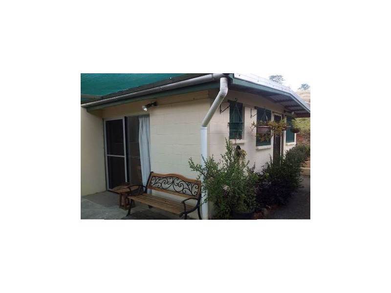 30 West Street, Mount Morgan QLD 4714