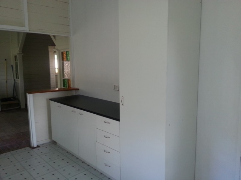 1 Lukin Street, Mount Morgan QLD 4714