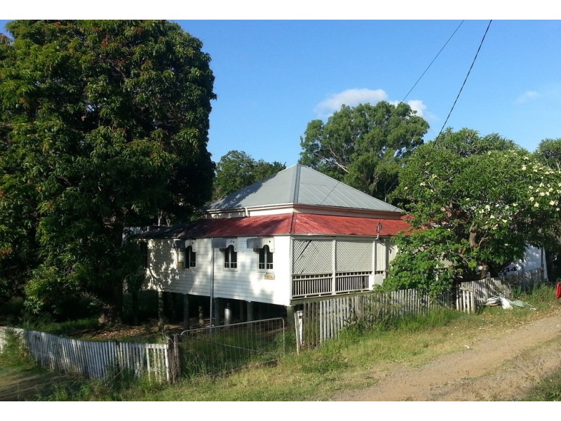 1 Lukin Street, Mount Morgan QLD 4714