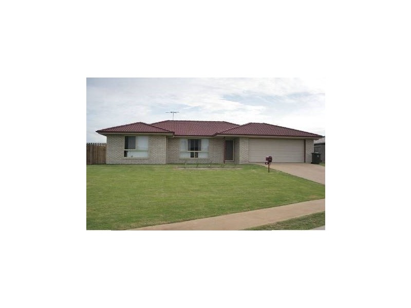 57 Lilly Pilly Avenue, Gracemere QLD 4702