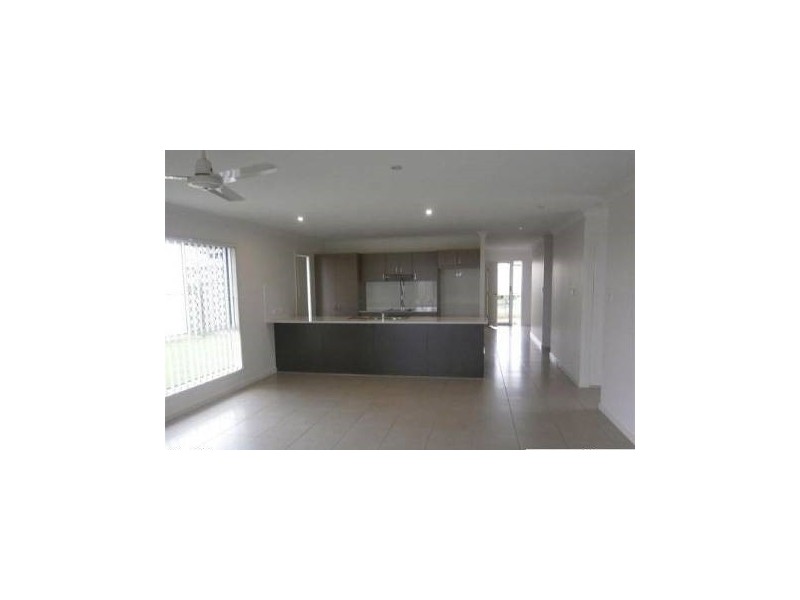 4 Belltrees Place, Gracemere QLD 4702