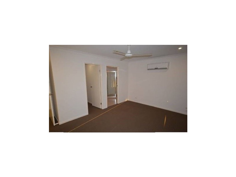 4 Belltrees Place, Gracemere QLD 4702