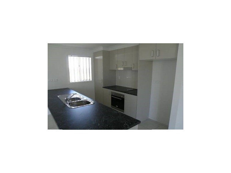 25 Taramoore Road, Gracemere QLD 4702