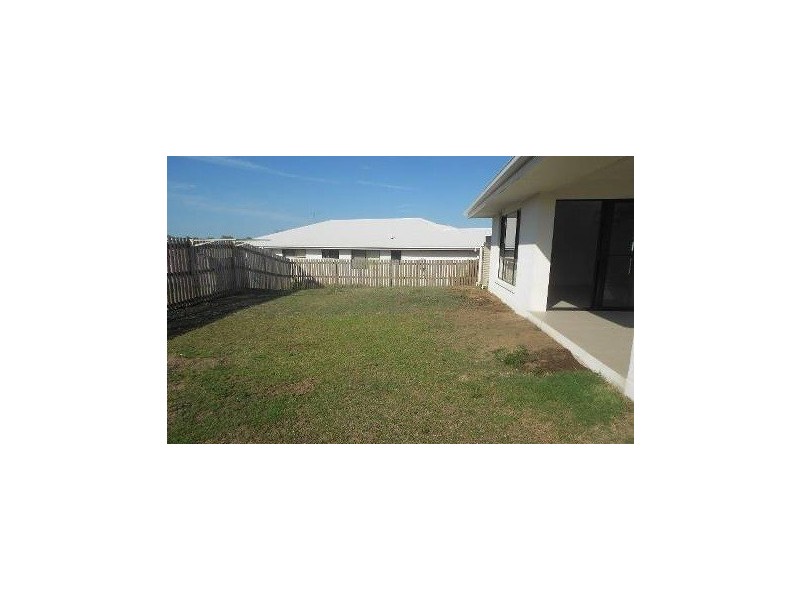 1 Maria Court, Gracemere QLD 4702