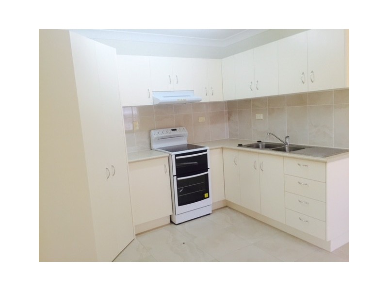 289 Creek Street, Berserker QLD 4701