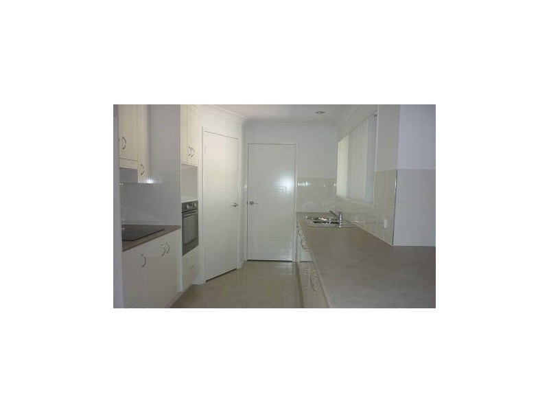 76 Corella Drive, Gracemere QLD 4702