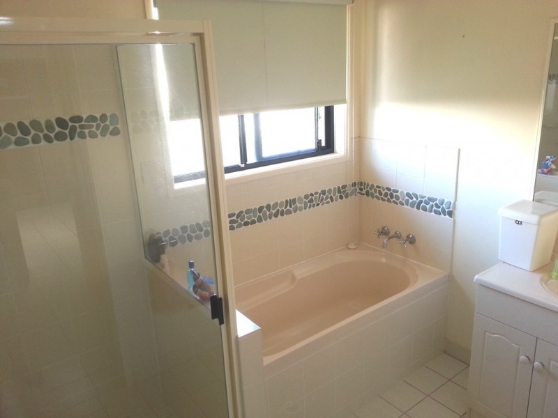 5 Bartram Place, Kawana QLD 4701