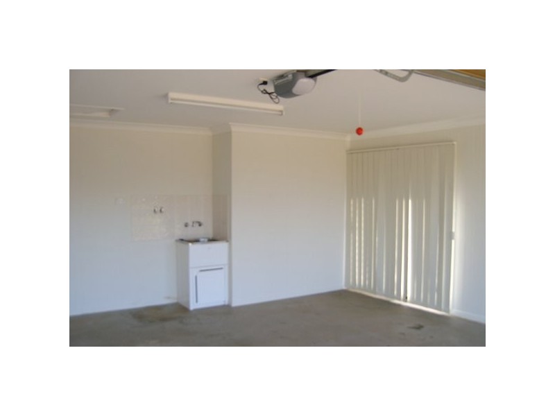 1 Isabel Court, Gracemere QLD 4702